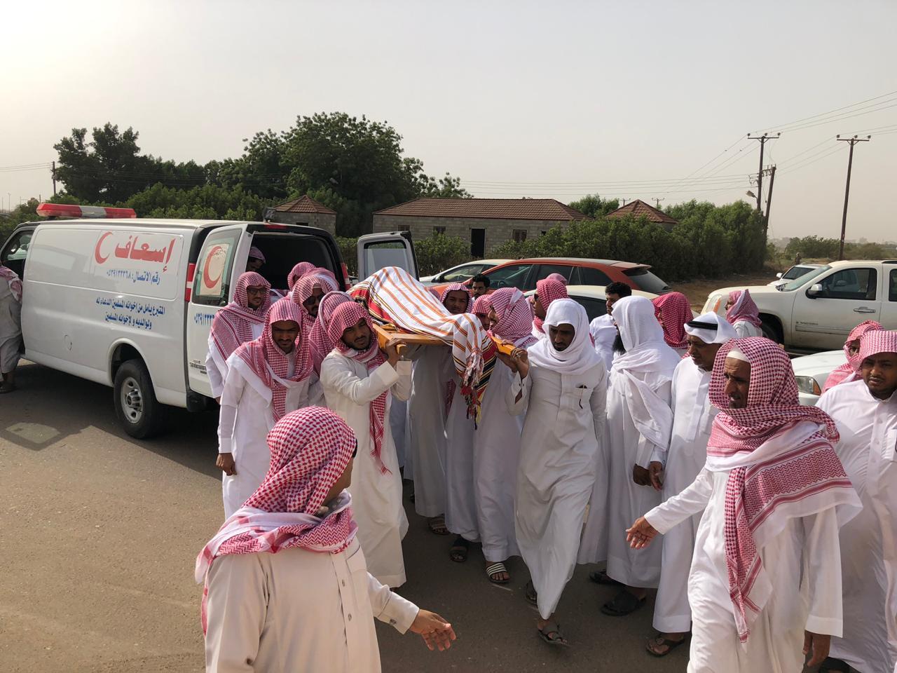 جموع غفيرة من الحد الجنوبي تشيع