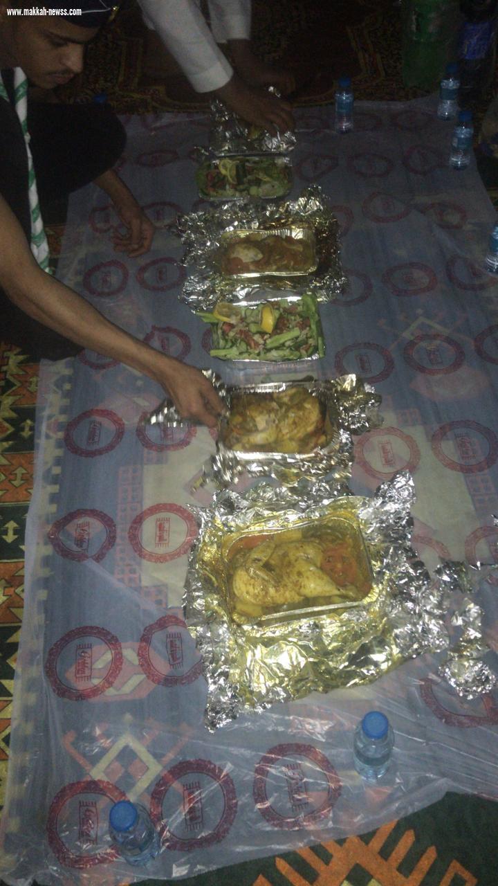 في ليلة الوفاء أعيان وأهالي قبيلة الدوشي يحتفون بشيخ قبيلتهم