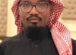 صحيفة صوت مكة الاجتماعية تحاور  الكاتب السعودي عجاج الخالدي.