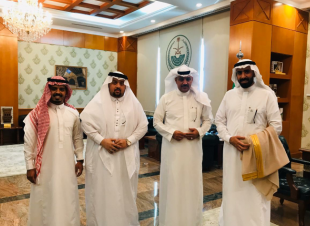 محافظ ينبع يستقبل مدير عام فرع وزارة الإسكان بمنطقة المدينة المنورة وعددا من المطورين العقارين.