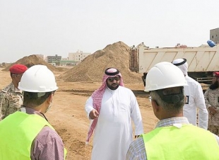 سمو أمير جازان بالنيابة يتفقد مشروع توسعة وتأهيل مدرجات ومواقف الطائرات بمطار الملك عبدالله الحالي