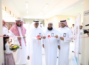 حاورهم واستمع لمقترحاتهم وأشاد بجهودهم   مدير تعليم جازان يتفقد مكتبي التعليم بأبوعريش والعارضة ويلتقي القيادات التعليمية 