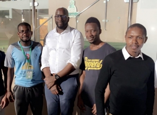 كشافون اوروبيون ووكلاء لاعبين  يقتنصون مواهب بطولة الجاليات  بجدة