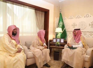 سمو نائب أمير الشرقية يستقبل مدير فرع هيئة الأمر بالمعروف بالمنطقة