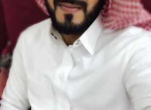 في حوار لصحيفة صوت مكة الاجتماعية مع الكاتب المبدع رياض عسيري  - العالم الافتراضي أضاف بعض الغرابة والسلبية فالأدب ليس سلعة.. 